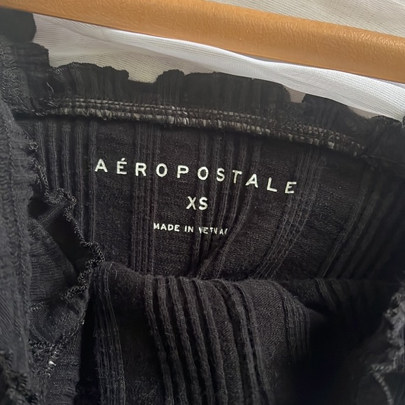 Black Aeropostale Ruffle Crop Top - Picture 4 of 4